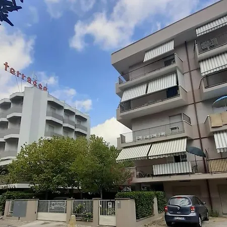 Daire Ottimo Bilocale A Valverde Di *